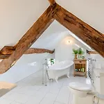 4 Bed In Oc-d31802 *