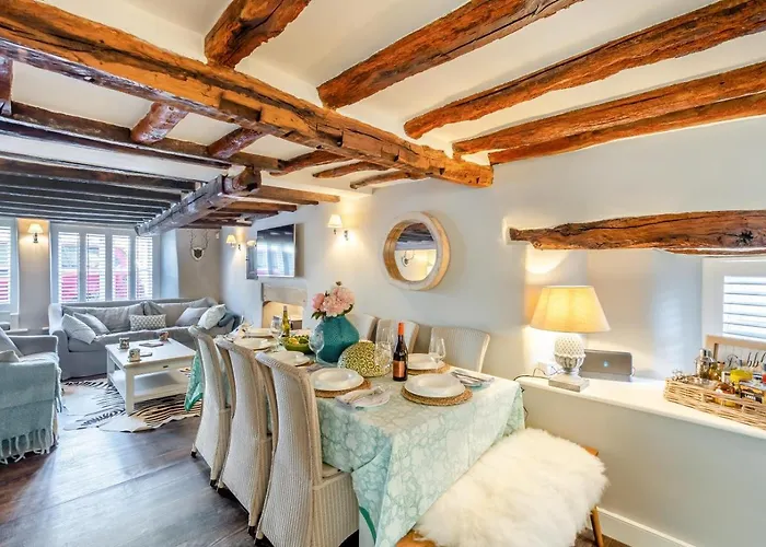 بيت للعطل 4 Bed In Oc-d31802 كارتميل